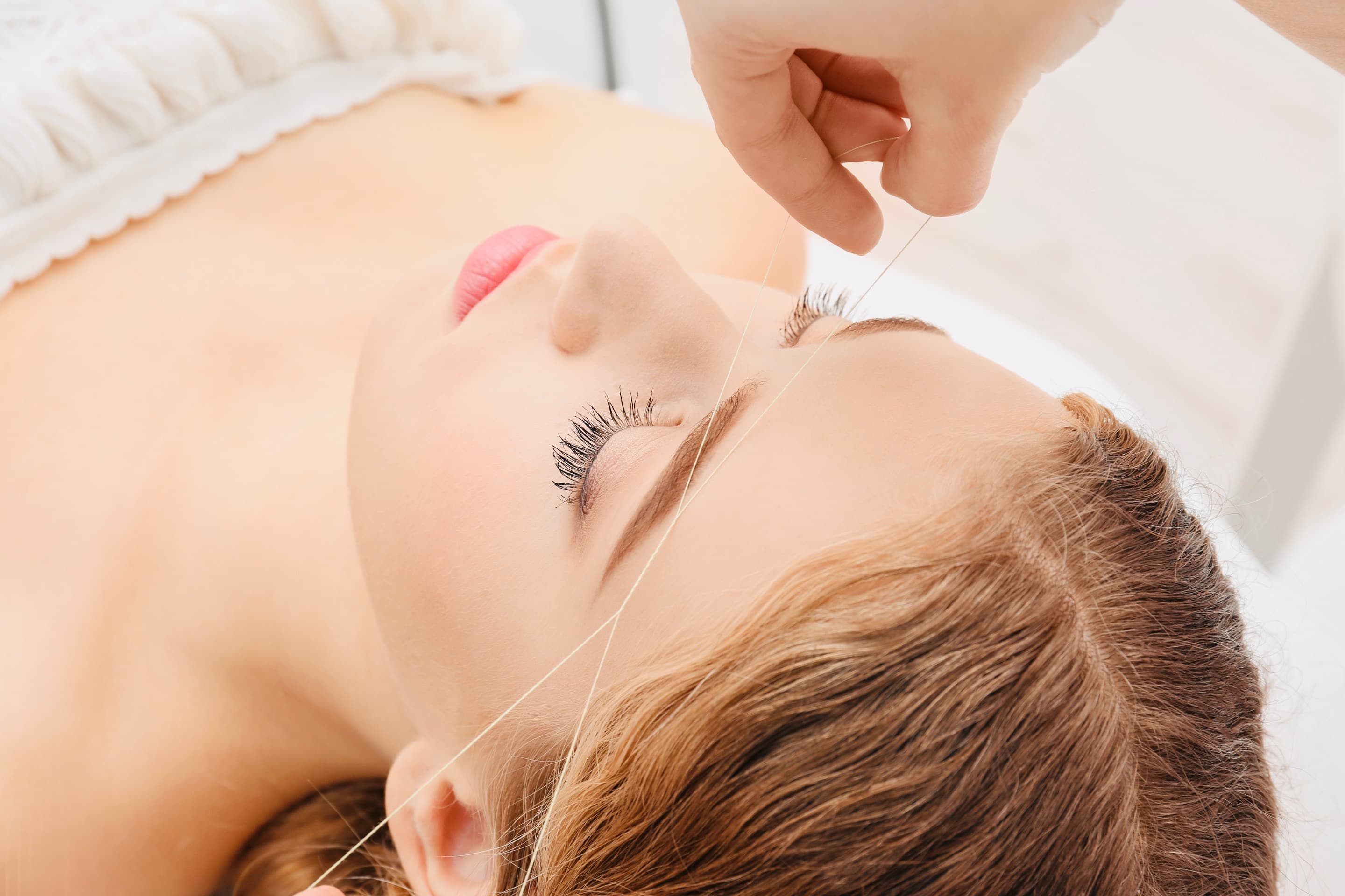 Expert eyebrow threading for perfectly sculpted brows in Alexandria, VA